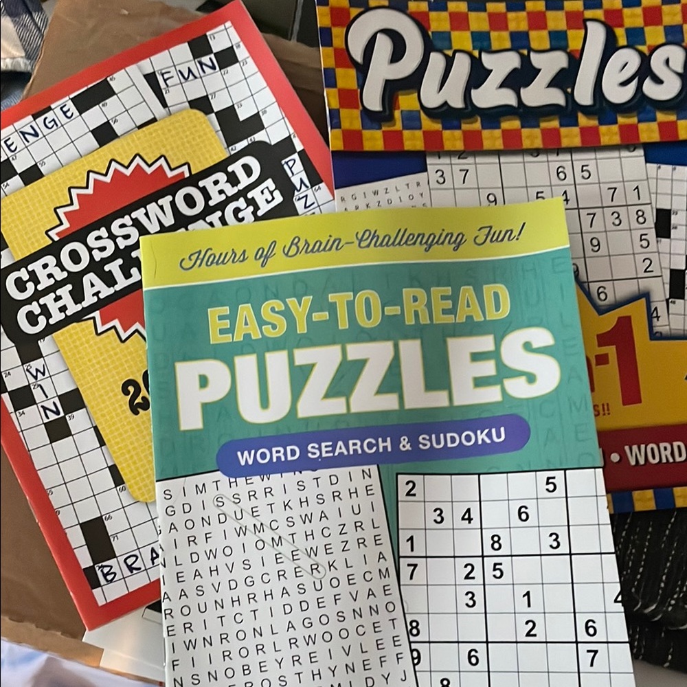 🍀 2@15 Easy-to-Read Puzzle Book Magazines Set of 3